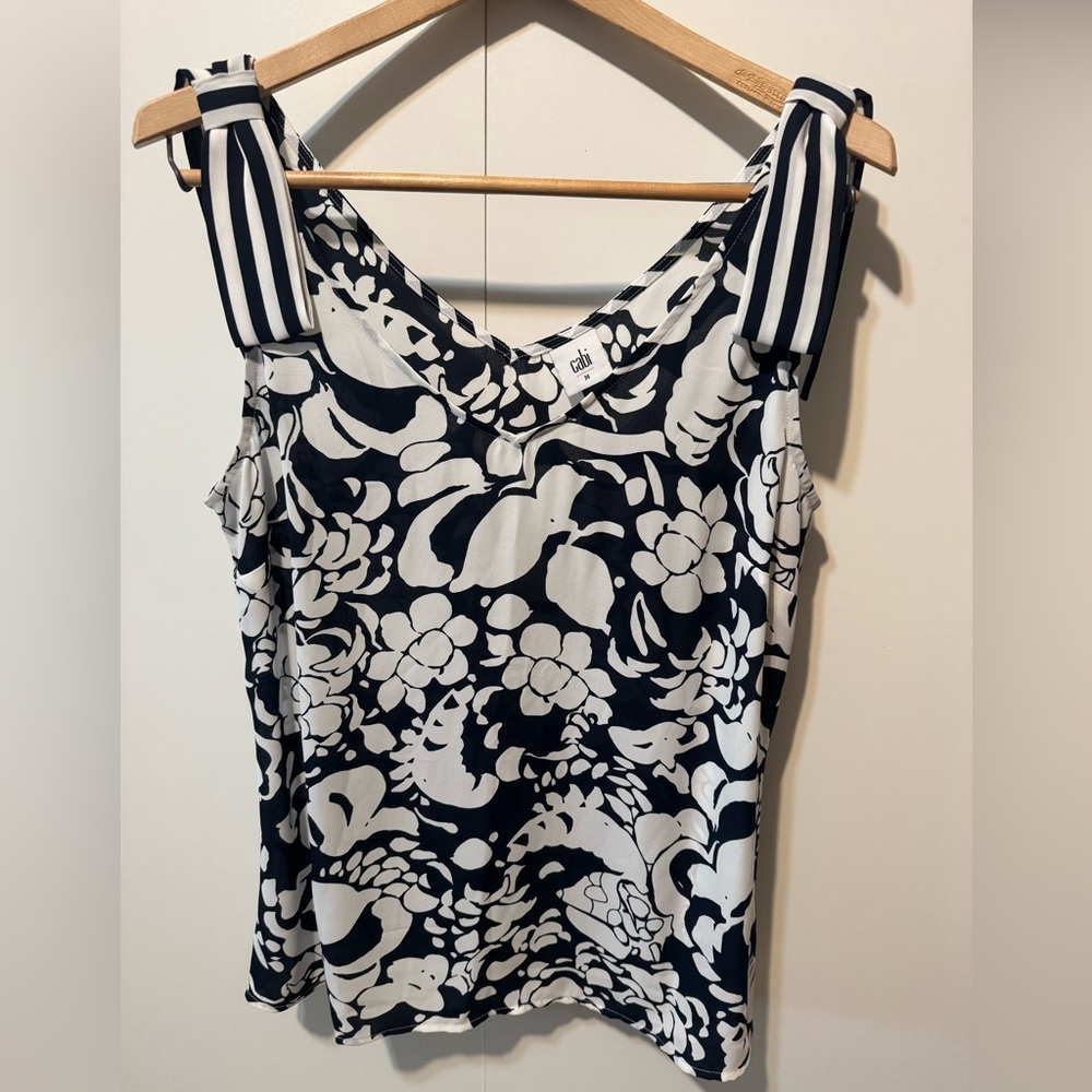 CAbi Sleeveless Navy White Floral Tie Tank Top Bow V Neck Women's Size M - Picture 1 of 4